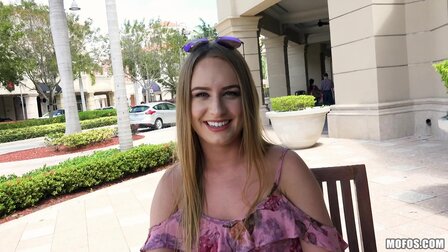 MOFOS - Public Sex Adventures 4 - DVD