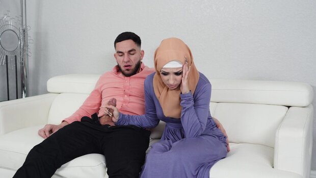 Hijab Hookups - DVD
