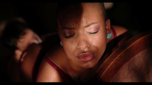 SINFULXXX - Bound To Make You Sweat - DVD - Vrouwvriendelijke Porno