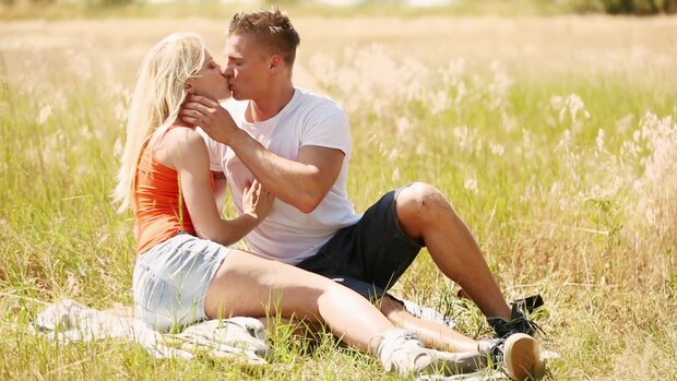 Lovely Vibrations - Secret Lovers - DVD - Porna